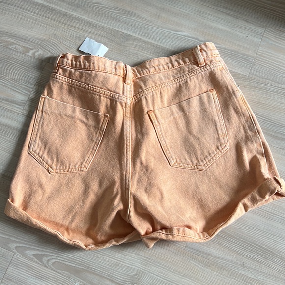 Frock Candy Women’s high waist orange denim shorts - size medium - NWT - Picture 3 of 4